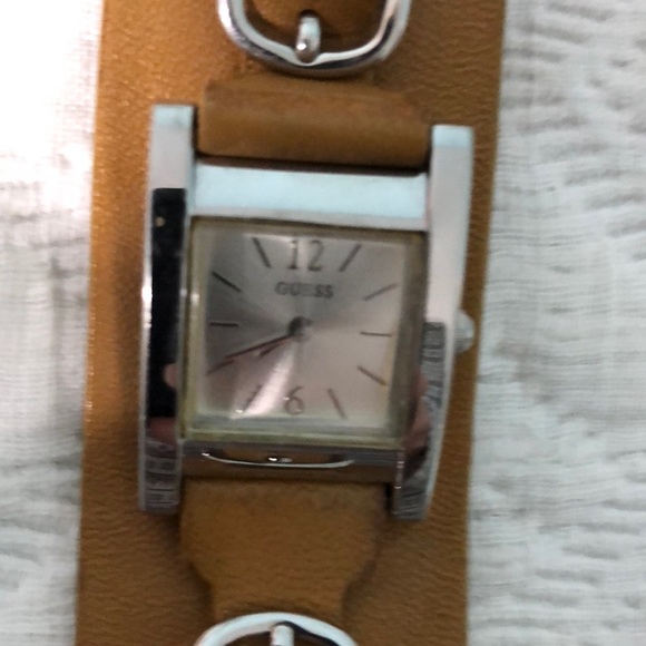 Guess Watch - Picture 3 of 8